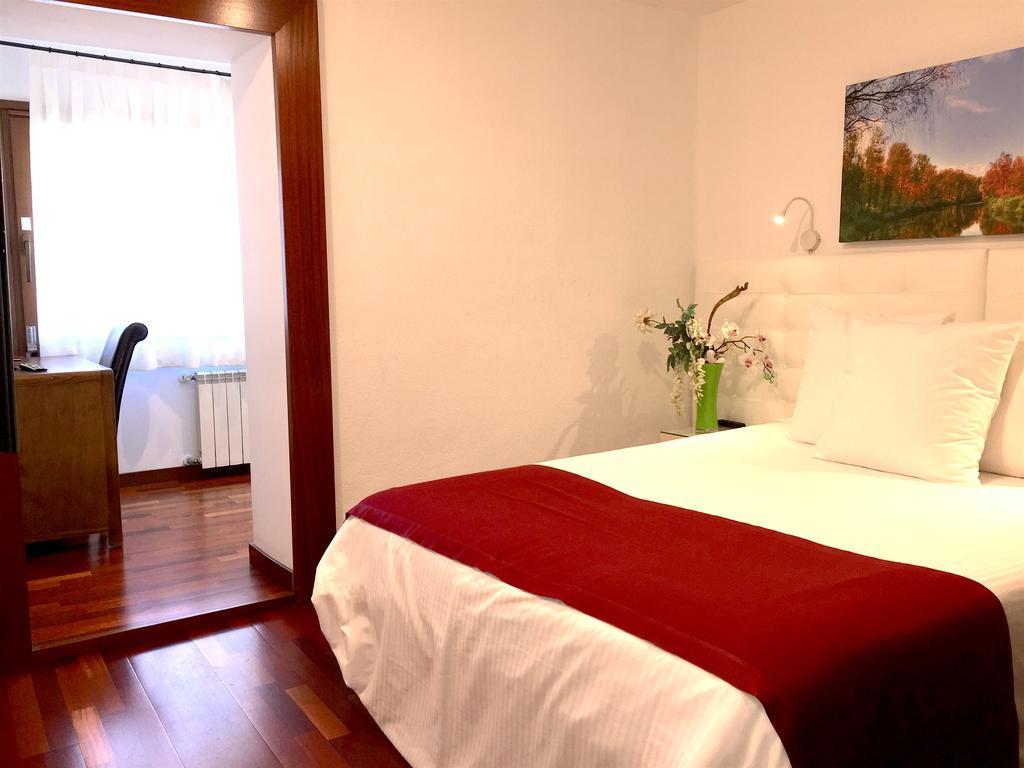 Hotel Del Lago Puigcerdà Εξωτερικό φωτογραφία