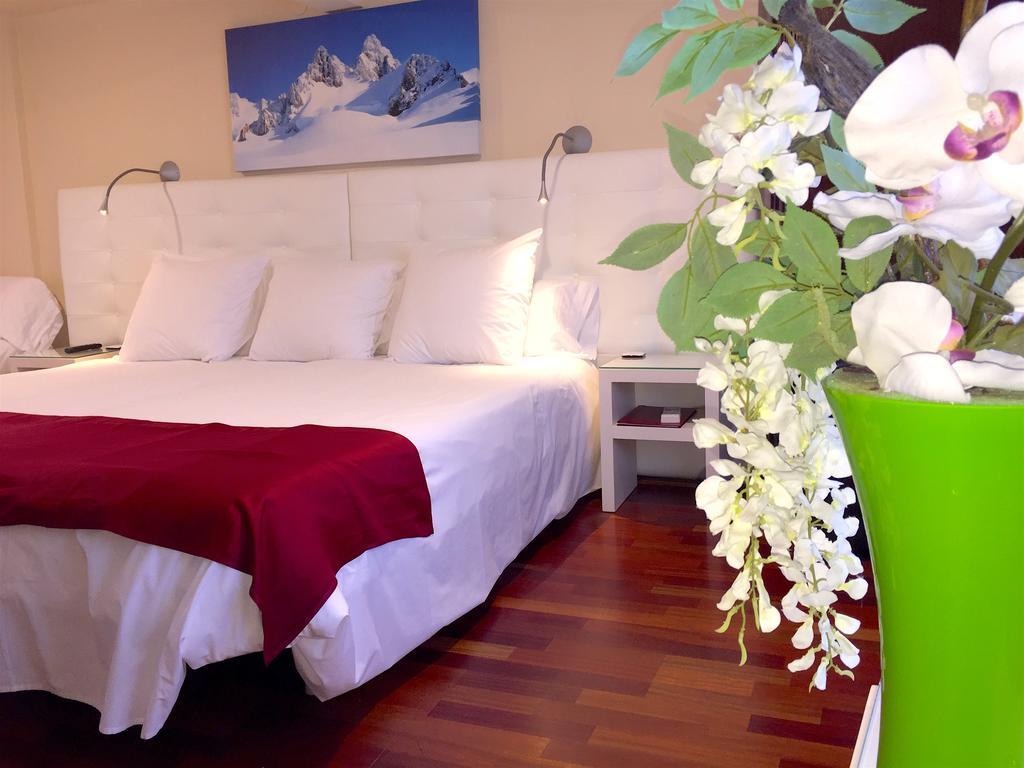 Hotel Del Lago Puigcerdà Εξωτερικό φωτογραφία